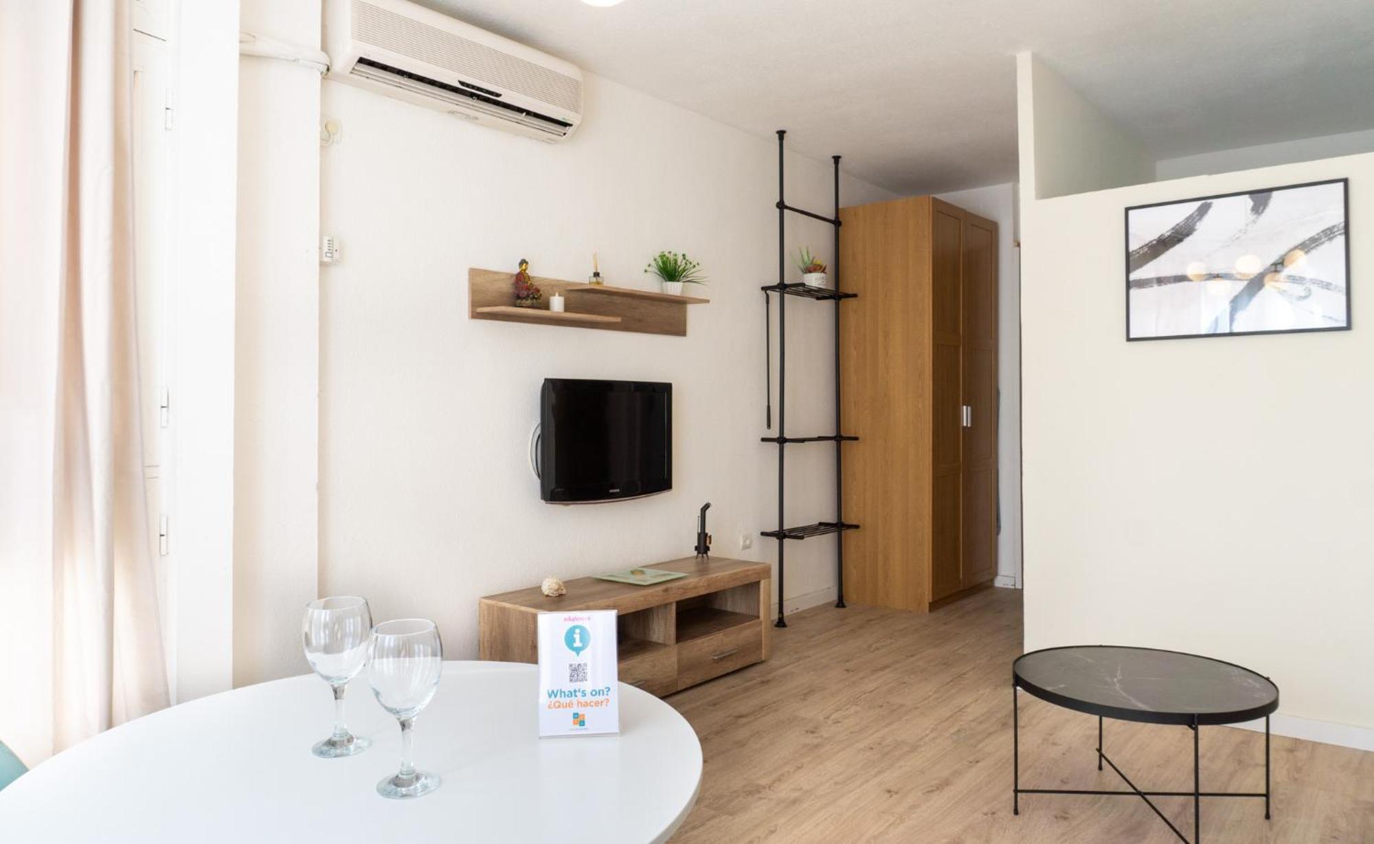 Apartamento Picasso Torremolinos Kültér fotó